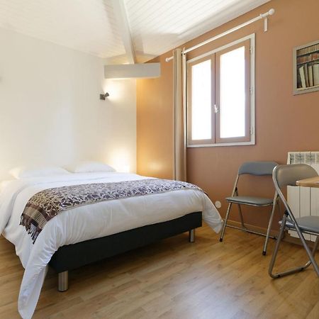 Chambre D'Hotes De Charme A La Maison Bleue Savignac-Mona Luaran gambar