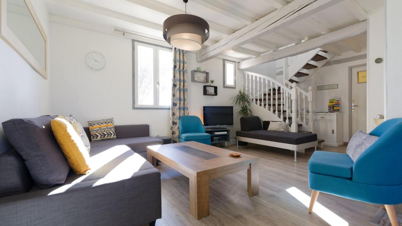 Chambre D'Hotes De Charme A La Maison Bleue Savignac-Mona Luaran gambar